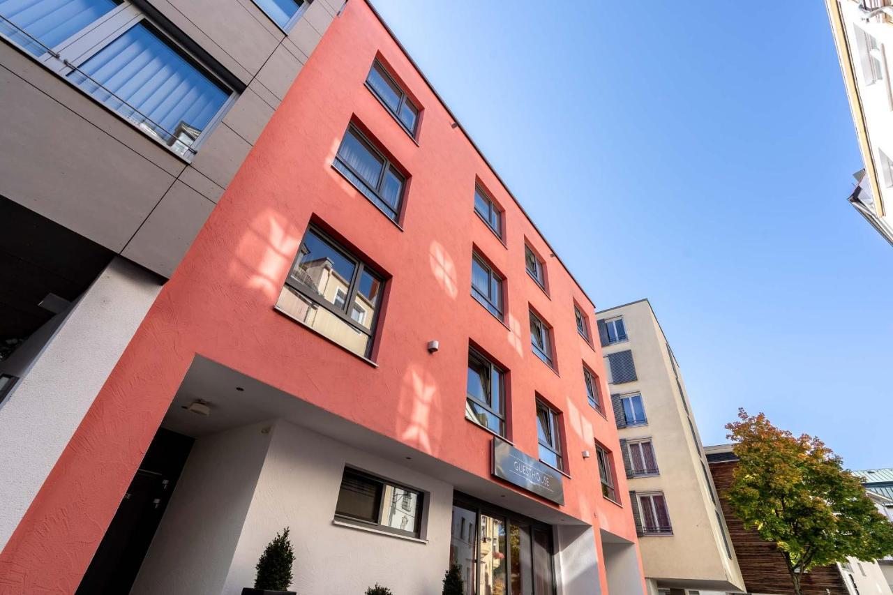 Altstadthotel Guesthouse Die Galerie อินโกลชตัดต์ ภายนอก รูปภาพ